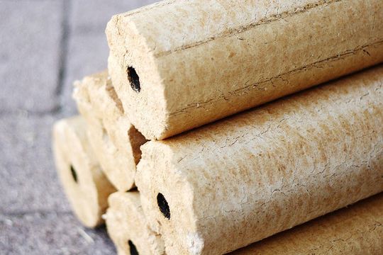 Holzbriketts
